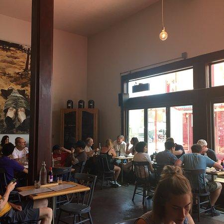 Blossom Vietnamese Restaurant